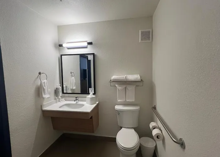 Spark By Hilton Phoenix-glendale-peoria Hotel 2*