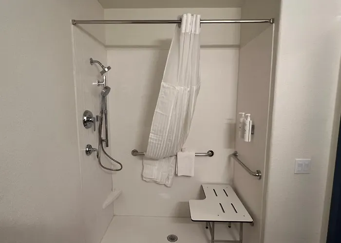 Hotel Spark By Hilton Phoenix-glendale-peoria 2*