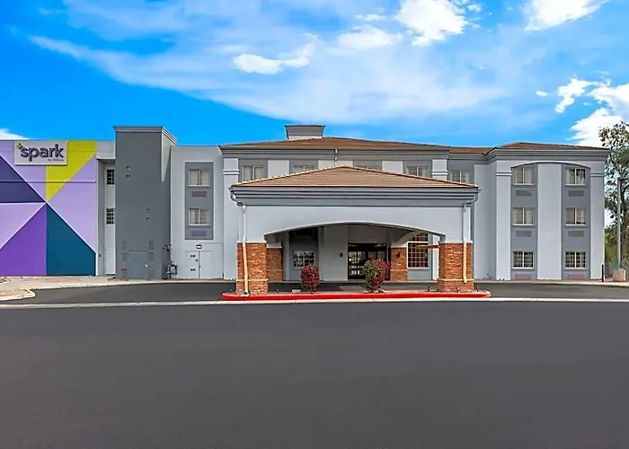 Spark By Hilton Phoenix-glendale-peoria 2*