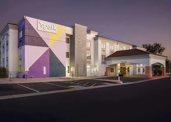 Spark By Hilton Phoenix-glendale-peoria 2*
