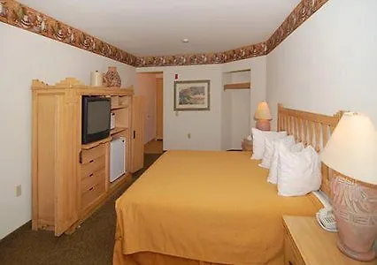 Spark By Hilton Phoenix-glendale-peoria Hotel 2*